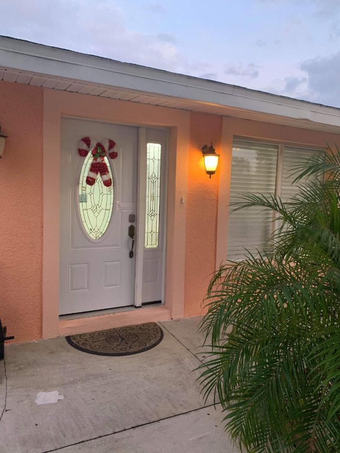 Mary'S Luxury House Villa Tampa Oda fotoğraf